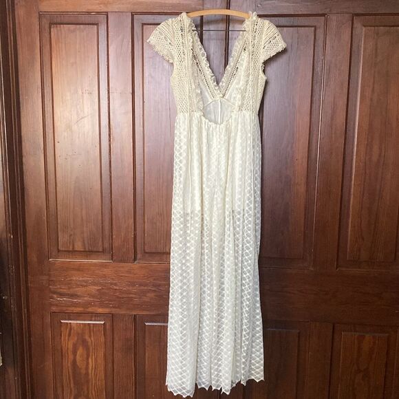 Free People Cleo Maxi Jumpsuit Lace Ruffle Cap Sleeve V-neck Wide Leg Cream S? - Picture 3 of 12